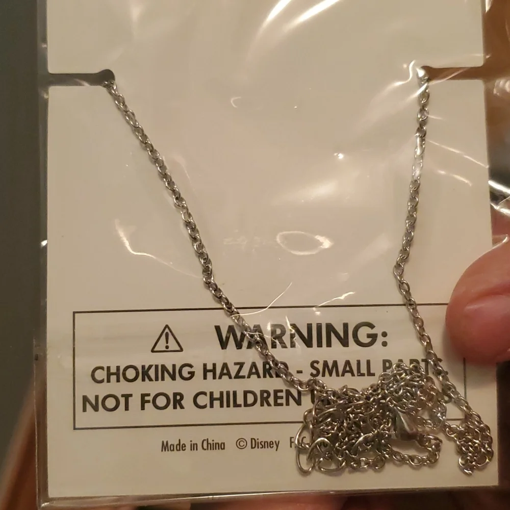 Disney NWT‎ The Little Mermaid charm necklace